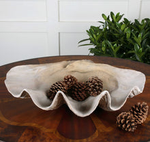 Load image into Gallery viewer, Clam Shell Decorative Bowl
