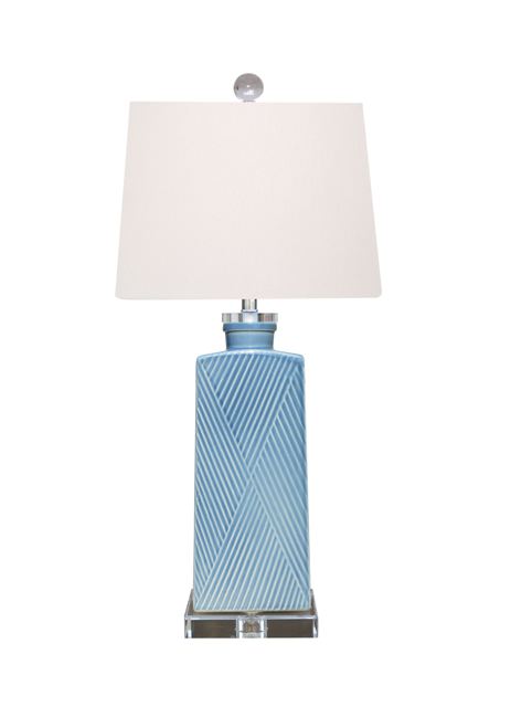 PORCELAIN ROMANTIC BLUE VASE LAMP
