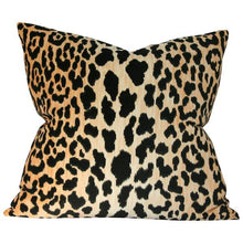 Load image into Gallery viewer, Leopard Velvet Pillow
